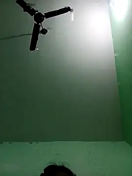 Snapshot of Cutie_parul chatting on April 2026 05:20:02 PM Cutie parul online show from April 2026 05:20:02 PM