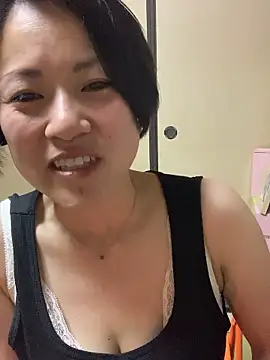 rin2432 online show from April 2026 05:30:01 PM