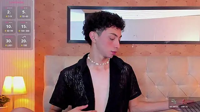 Snapshot of harry_salvatore chatting on May 2026 11:29:02 AM harry salvatore online show from May 2026 11:29:02 AM