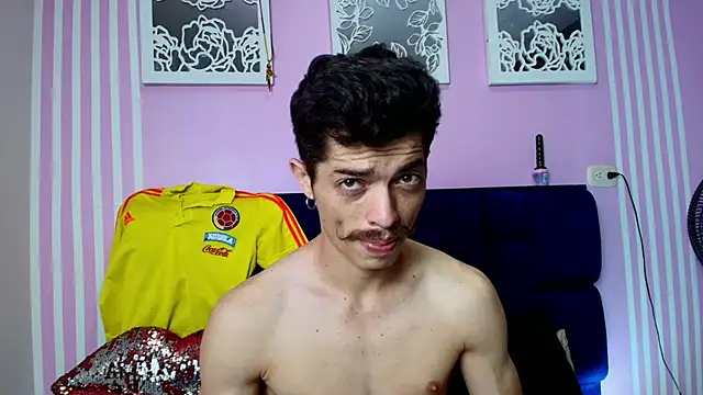 taylor Stele online show from July 2026 07:40:01 PM