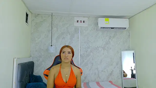 taylor gil0 online show from June 2026 01:24:02 PM
