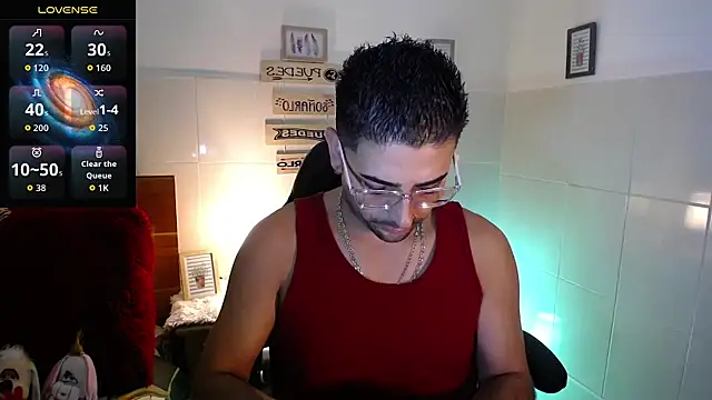 Snapshot of andders_ chatting on May 2026 11:44:02 PM andders online show from May 2026 11:44:02 PM