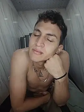 Snapshot of Axel_Romanov chatting on July 2026 01:10:02 PM Axel Romanov online show from July 2026 01:10:02 PM