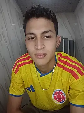 Snapshot of Axel_Romanov chatting on July 2026 02:13:01 PM Axel Romanov online show from July 2026 02:13:01 PM