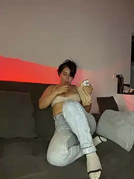 Alyssa and DAngelo online show from July 2026 01:42:01 AM