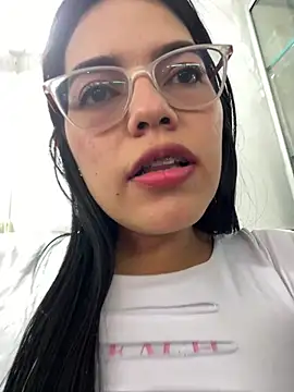 Snapshot of CarlaSpenser chatting on June 2026 05:17:01 PM CarlaSpenser online show from June 2026 05:17:01 PM