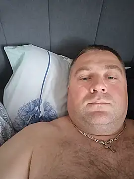 Snapshot of Anatolii_77 chatting on July 2026 03:03:02 PM Anatolii 77 online show from July 2026 03:03:02 PM