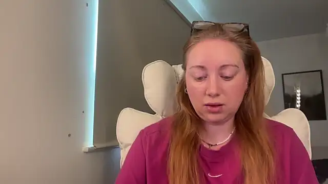 arielsweetieee online show from May 2026 06:20:02 AM