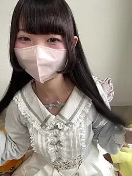 --Reina-- online show from April 2026 02:10:01 AM