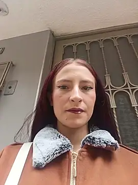 Snapshot of im_scarlett20 chatting on May 2026 07:33:02 PM im scarlett20 online show from May 2026 07:33:02 PM