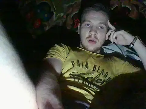 Leuzus online show from April 2026 09:39:33 PM