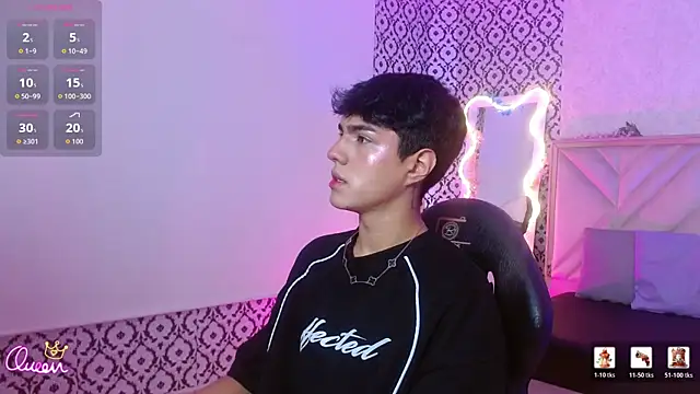 Snapshot of Damian_tay chatting on June 2026 11:41:01 AM Damian tay online show from June 2026 11:41:01 AM