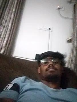 Snapshot of singaram190 chatting on April 2026 04:31:02 PM singaram190 online show from April 2026 04:31:02 PM