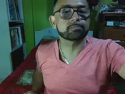Snapshot of CarlossexVen chatting on May 2026 12:27:02 AM CarlossexVen online show from May 2026 12:27:02 AM