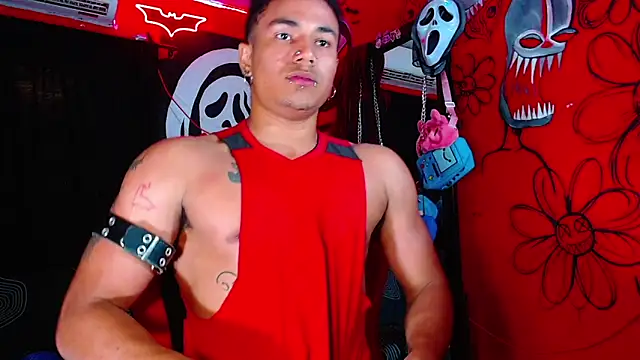 Nikkithebeastx online show from April 2026 10:33:02 PM