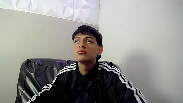 Yosepp cum online show from April 2026 03:04:02 AM