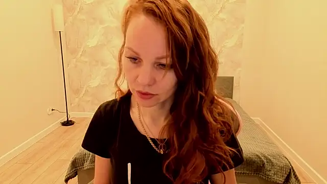 Snapshot of Margo_Kelly chatting on May 2026 01:03:01 AM Margo Kelly online show from May 2026 01:03:01 AM