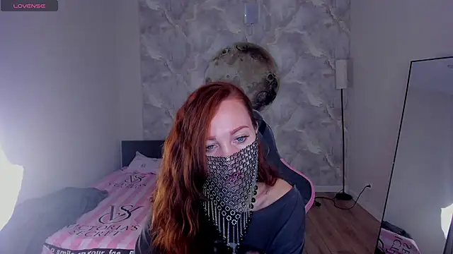 Snapshot of Margo_Kelly chatting on June 2026 01:06:02 AM Margo Kelly online show from June 2026 01:06:02 AM