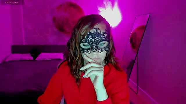 Snapshot of Margo_Kelly chatting on July 2026 12:50:01 AM Margo Kelly online show from July 2026 12:50:01 AM