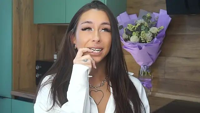 loseecontrol  online show from April 2026 04:26:01 AM