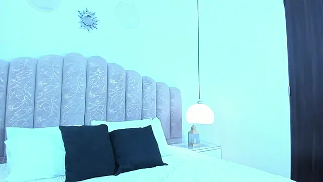 Snapshot of Channel_sofia chatting on June 2026 12:04:02 AM Channel sofia online show from June 2026 12:04:02 AM