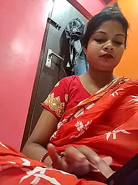 Snapshot of Simupaul001 chatting on May 2026 09:24:01 PM Simupaul001 online show from May 2026 09:24:01 PM