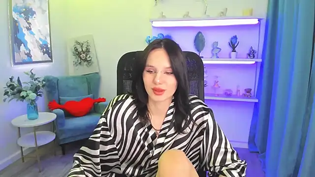 AlicePertim online show from May 2026 06:37:02 PM