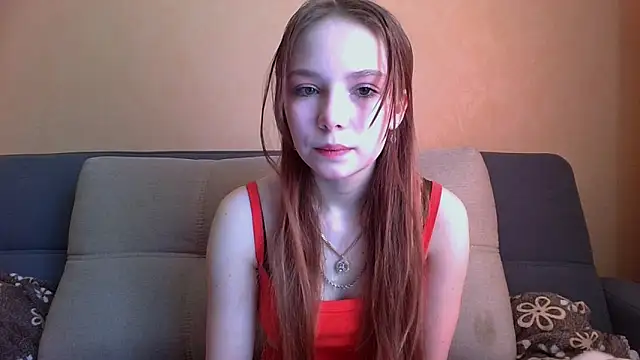 Snapshot of Princess_Mira chatting on May 2026 07:35:02 AM Princess Mira online show from May 2026 07:35:02 AM