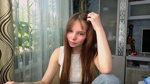 Snapshot of Princess_Mira chatting on May 2026 02:23:02 PM Princess Mira online show from May 2026 02:23:02 PM