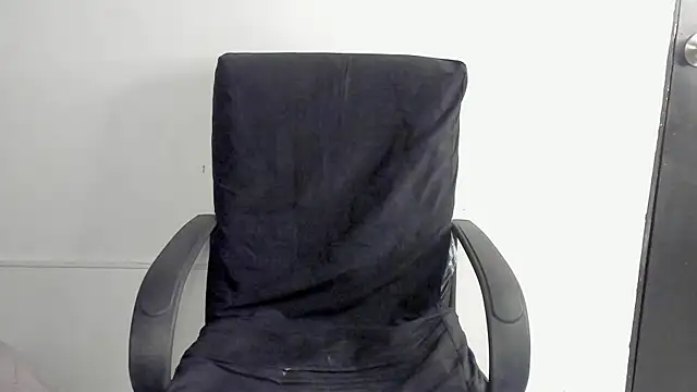 lolabunnysc online show from May 2026 12:32:02 PM
