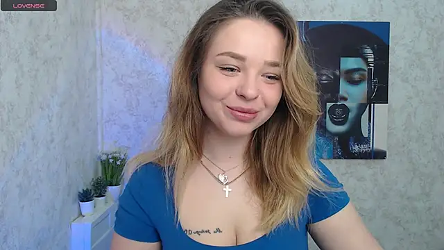 NicoleAura online show from April 2026 06:18:01 AM