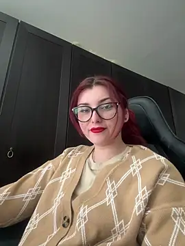 RUNAA2000 online show from April 2026 10:32:01 AM