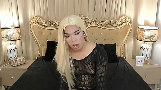 OliviaRoxy online show from May 2026 08:32:01 AM