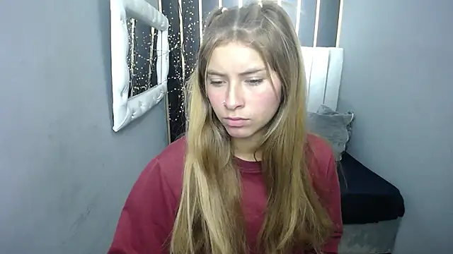 nancy blonde online show from April 2026 12:47:01 PM