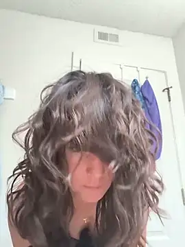 BaileyMFox online show from May 2026 09:00:02 PM