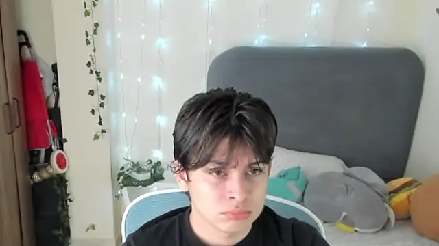 Felixzyn online show from June 2026 07:16:02 PM