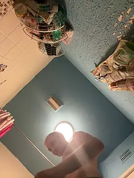 ANDYSEXY1310 online show from April 2026 08:22:01 PM