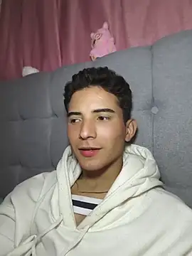 Erick twink online show from April 2026 11:27:01 PM