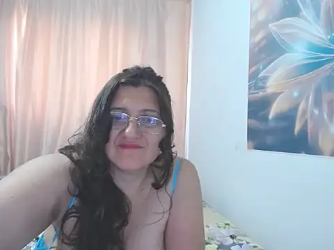 SophiaBlis online show from July 2026 08:43:01 AM