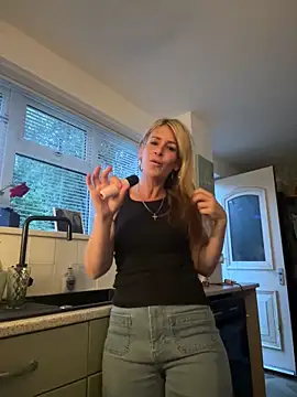 Snapshot of anal-bitch84 chatting on June 2026 04:06:01 AM anal-bitch84 online show from June 2026 04:06:01 AM