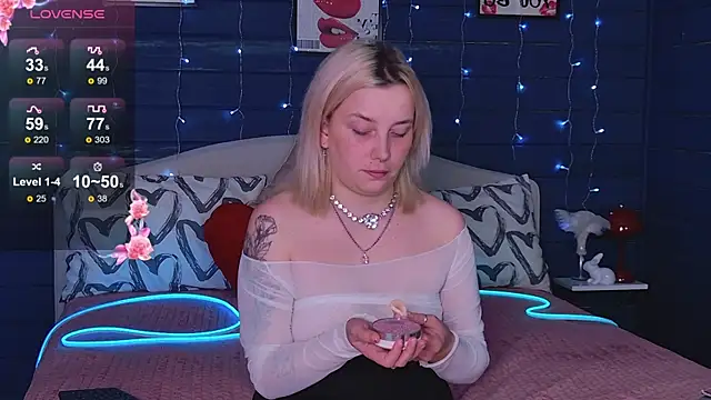 Crystal  Jull online show from May 2026 10:16:02 PM