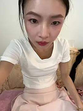 Snapshot of Yaobaobao chatting on May 2026 08:43:02 AM Yaobaobao online show from May 2026 08:43:02 AM