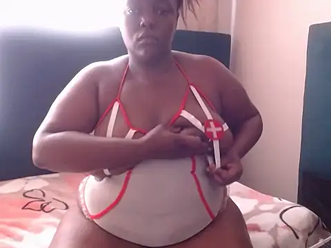 Snapshot of EbonyGoddessAss chatting on June 2026 11:52:01 AM EbonyGoddessAss online show from June 2026 11:52:01 AM