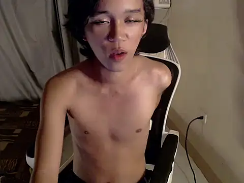 urnaughty paul online show from May 2026 03:46:01 AM