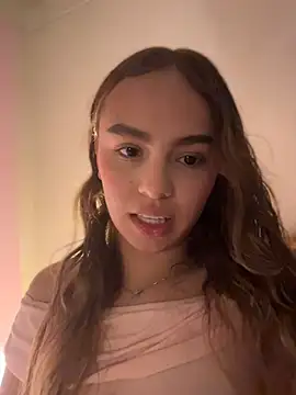 MaelyClaire online show from April 2026 01:42:02 AM