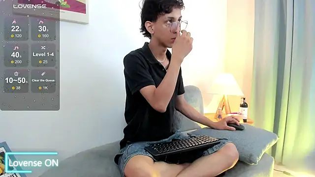 Snapshot of dax_blaze chatting on June 2026 01:27:01 PM dax blaze online show from June 2026 01:27:01 PM