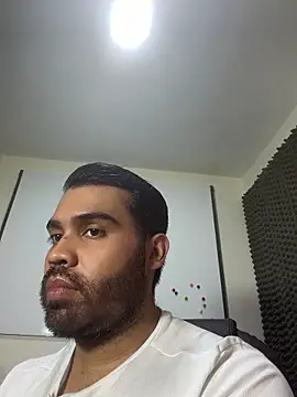 LucaLaurent online show from April 2026 03:55:01 AM