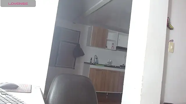 Snapshot of little_babyboo_ chatting on July 2026 06:17:01 AM little babyboo online show from July 2026 06:17:01 AM