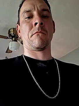 JGWntwrth86 online show from April 2026 10:45:02 PM