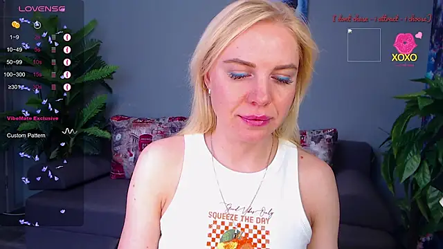 Snapshot of FromRussia chatting on May 2026 01:45:01 AM FromRussia online show from May 2026 01:45:01 AM